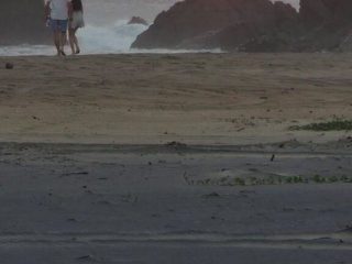 CoupleonBeachSunsetatDavesOpenHouse03142025