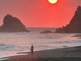 SunsetPlayaArroyoSecoGuywSurfboard